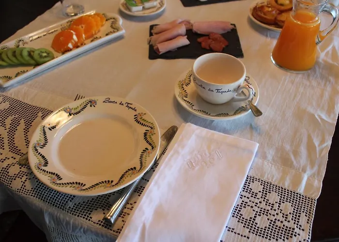 Quinta Da Tapada مزرعة للإقامة Avô