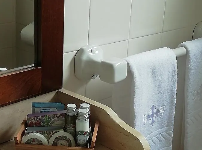 مزرعة للإقامة Quinta Da Tapada Avô